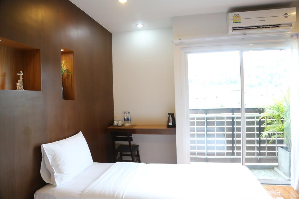 Tree Hug Home Patong Exteriör bild